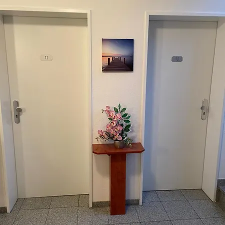 Hotel Merkenich 3*