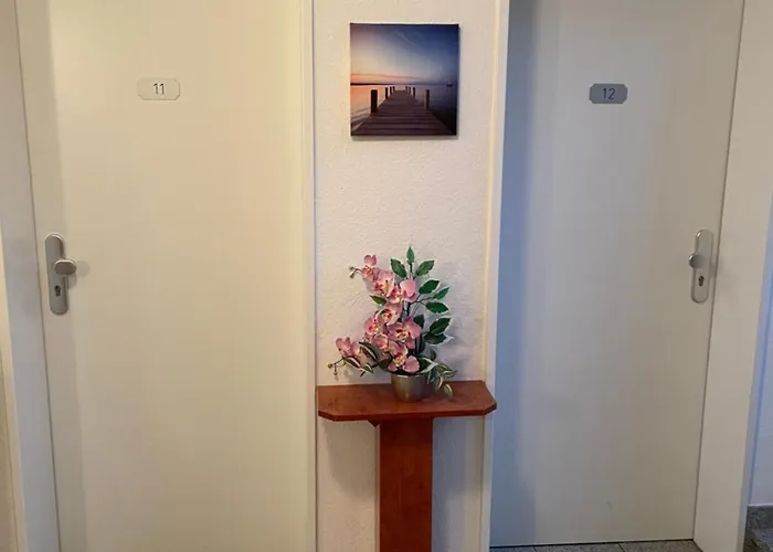Hotel Merkenich 3*