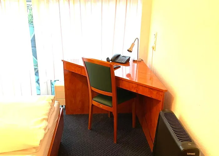 Hotell Merkenich Köln